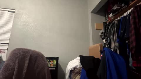 suavecito67 online show from October 2025 02:23:02 AM