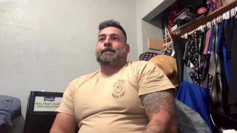 suavecito67 online show from December 2025 04:06:01 AM