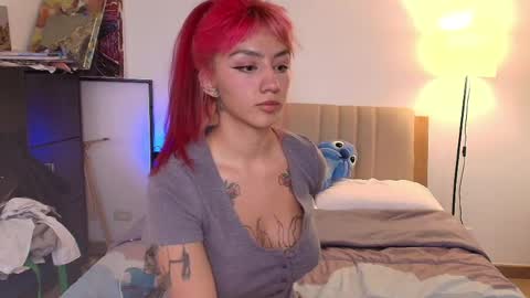 Snapshot of sublimetouch chatting on April 2026 10:36:02 PM Zoe online show from April 2026 10:36:02 PM