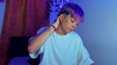 Snapshot of submissive_boyy_ chatting on May 2026 05:07:01 PM nico online show from May 2026 05:07:01 PM