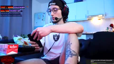 Im Substanc3  online show from October 2025 09:21:02 PM