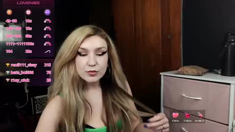 Polly online show from March 2025 05:16:02 PM