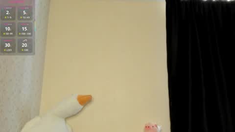 Chloe online show from April 2026 12:59:01 PM