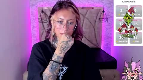 Alexy online show from December 2024 04:48:01 PM