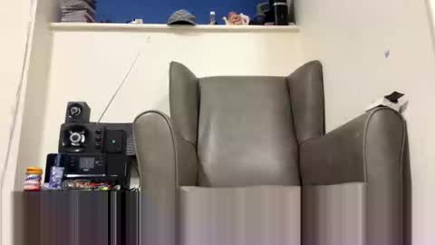 suckcockyh online show from November 2025 11:58:02 PM