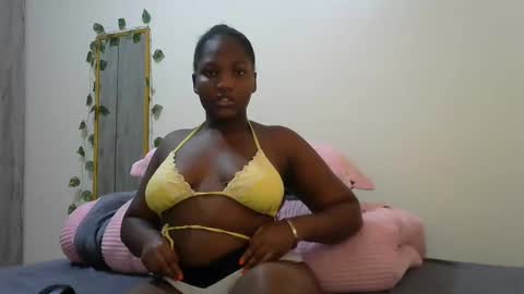 Beverly online show from December 2024 12:08:02 PM