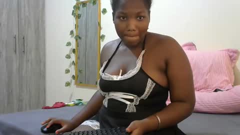 Beverly online show from December 2024 12:12:02 PM