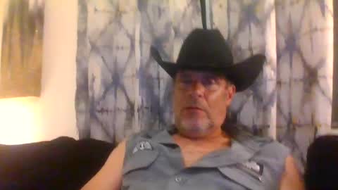 SUCKITU812 online show from September 2025 08:26:01 AM