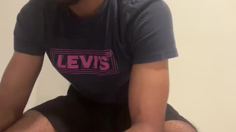 Snapshot of suckmiiiii chatting on November 2025 06:23:02 PM Allyours online show from November 2025 06:23:02 PM