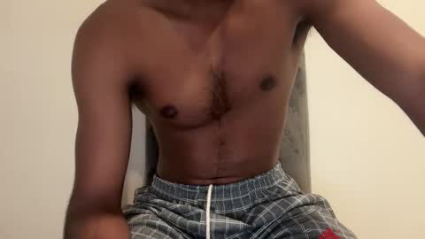 Snapshot of suckmiiiii chatting on February 2026 09:00:02 PM Allyours online show from February 2026 09:00:02 PM