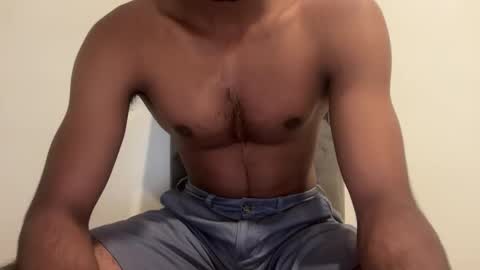 Snapshot of suckmiiiii chatting on March 2026 08:55:01 PM Allyours online show from March 2026 08:55:01 PM