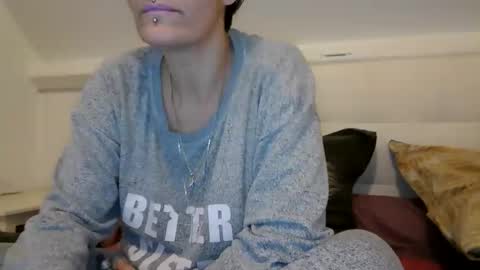 Snapshot of sucrette5629 chatting on December 2024 12:06:02 PM sucrette5629 online show from December 2024 12:06:02 PM