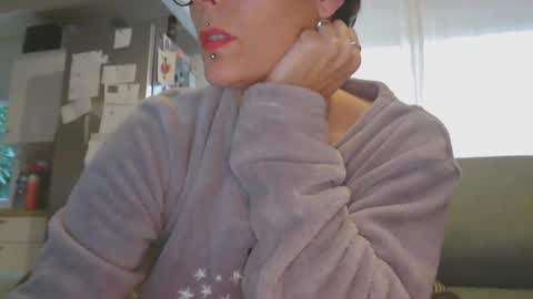 Snapshot of sucrette5629 chatting on December 2024 03:16:01 PM sucrette5629 online show from December 2024 03:16:01 PM