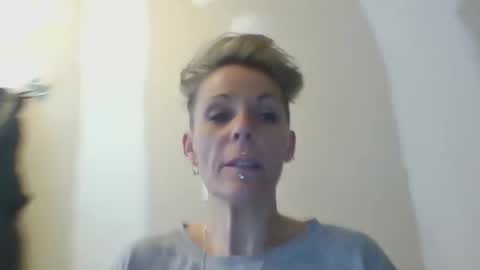 Snapshot of sucrette5629 chatting on February 2026 10:47:01 AM sucrette5629 online show from February 2026 10:47:01 AM