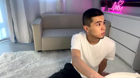 Emmy online show from February 2025 09:06:02 AM