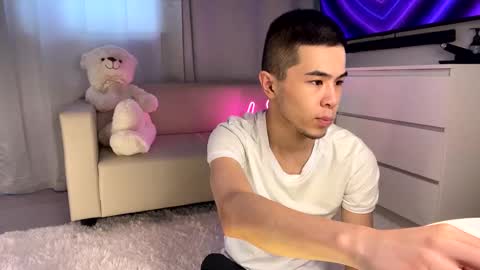 Emmy online show from March 2025 09:21:01 AM