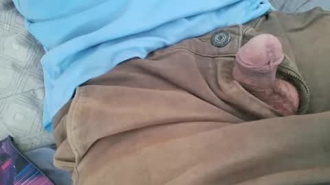 Snapshot of sueliton41 chatting on March 2026 11:50:01 AM sueliton41 online show from March 2026 11:50:01 AM