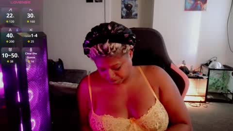 Snapshot of sugarbearlove87 chatting on September 2025 12:36:01 AM lexi love online show from September 2025 12:36:01 AM