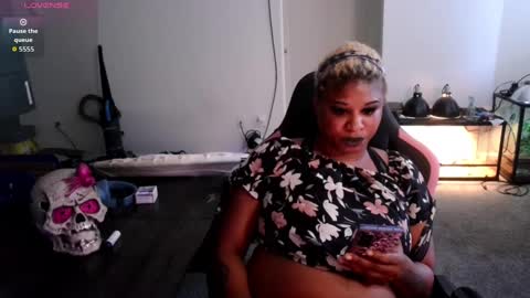 Snapshot of sugarbearlove87 chatting on October 2025 07:00:01 PM lexi love online show from October 2025 07:00:01 PM