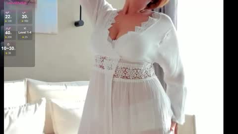 Emmy online show from November 2025 06:52:01 AM