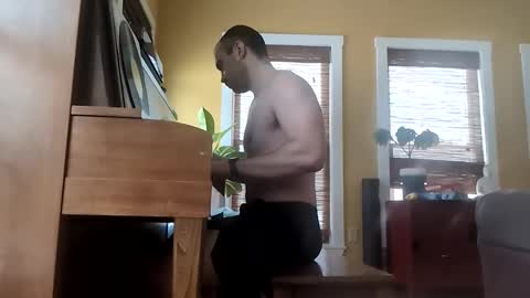 Sugar online show from February 2026 02:14:01 PM