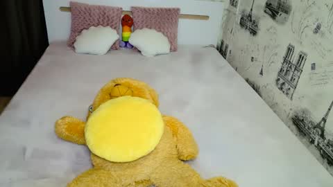 sugarkissx online show from April 2026 06:56:01 PM