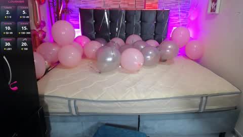 kira online show from February 2026 04:42:01 AM