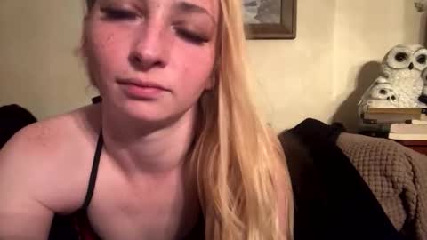 Snapshot of sugarrushxoxo chatting on February 2026 05:00:02 AM sugarrushxoxo online show from February 2026 05:00:02 AM