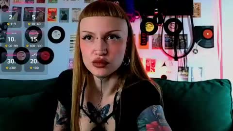 Snapshot of sugarsoot chatting on June 2026 05:42:01 AM sugarsoot online show from June 2026 05:42:01 AM