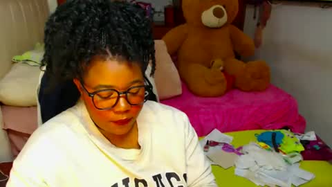 Cami   Back in 2 hours online show from December 2024 06:11:02 AM