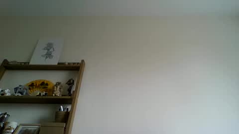 suggs124 online show from April 2026 11:02:02 AM