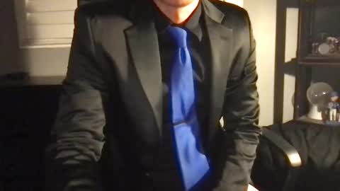 Snapshot of suitfetishez chatting on April 2026 05:38:02 AM suitfetishez online show from April 2026 05:38:02 AM
