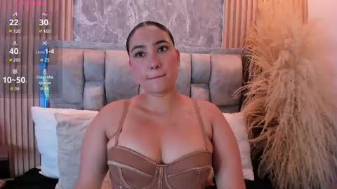 Snapshot of sulay_kim chatting on July 2026 05:04:01 PM Sulay online show from July 2026 05:04:01 PM