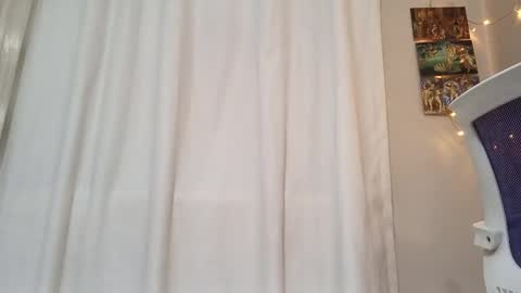 Niko online show from November 2025 09:35:01 PM