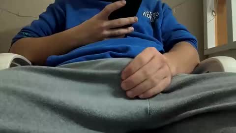 Niko online show from November 2025 10:20:02 PM