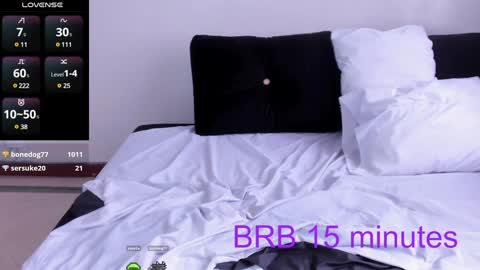 Nicolle  online show from February 2025 06:51:01 PM