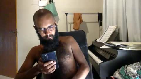 Snapshot of sumjang chatting on February 2026 01:21:02 AM Sumjang and Luksmen online show from February 2026 01:21:02 AM