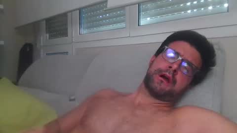 summer_heat online show from September 2025 03:55:02 PM