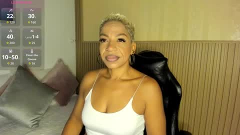 Summer online show from October 2025 11:41:02 AM