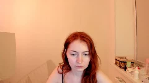 Summer Preston online show from March 2025 06:52:01 PM