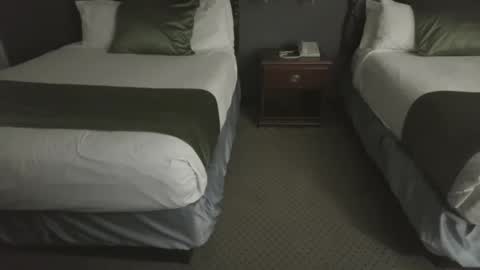 Summer Rainz online show from November 2025 04:35:01 AM