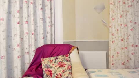 summerliza online show from January 2025 07:08:01 PM