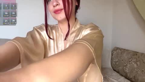 Emily online show from December 2025 12:21:02 PM