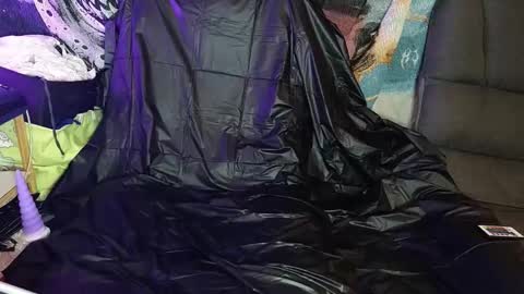 Ryder K online show from November 2025 12:09:02 PM