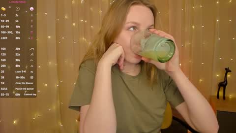 Snapshot of sun4ox chatting on February 2026 07:14:02 PM Zoya online show from February 2026 07:14:02 PM