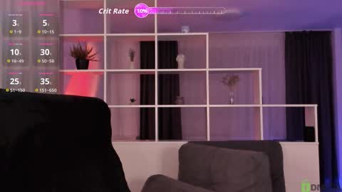 Emilio online show from October 2025 08:21:02 PM