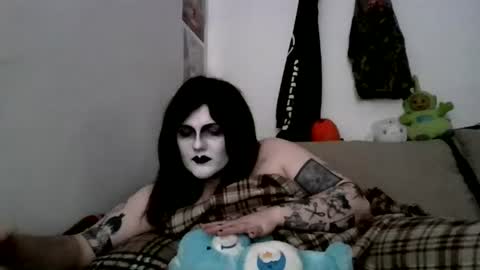 Snapshot of sundaygoth chatting on June 2026 03:14:01 PM sundaygoth online show from June 2026 03:14:01 PM