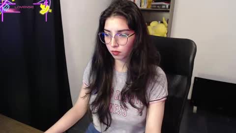  violetta  online show from October 2025 02:58:02 PM