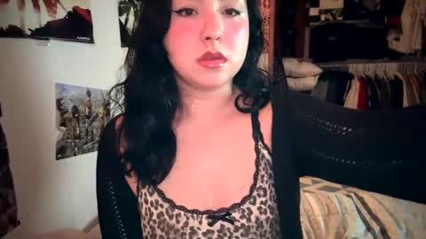 Sofie online show from March 2025 07:38:02 AM