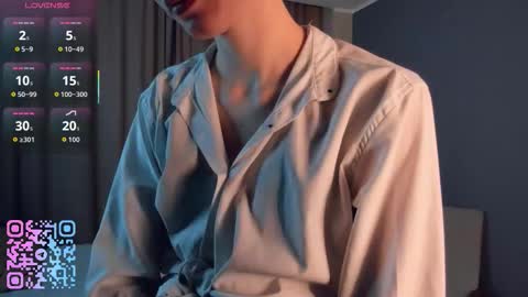 Kiki online show from March 2026 01:14:01 AM